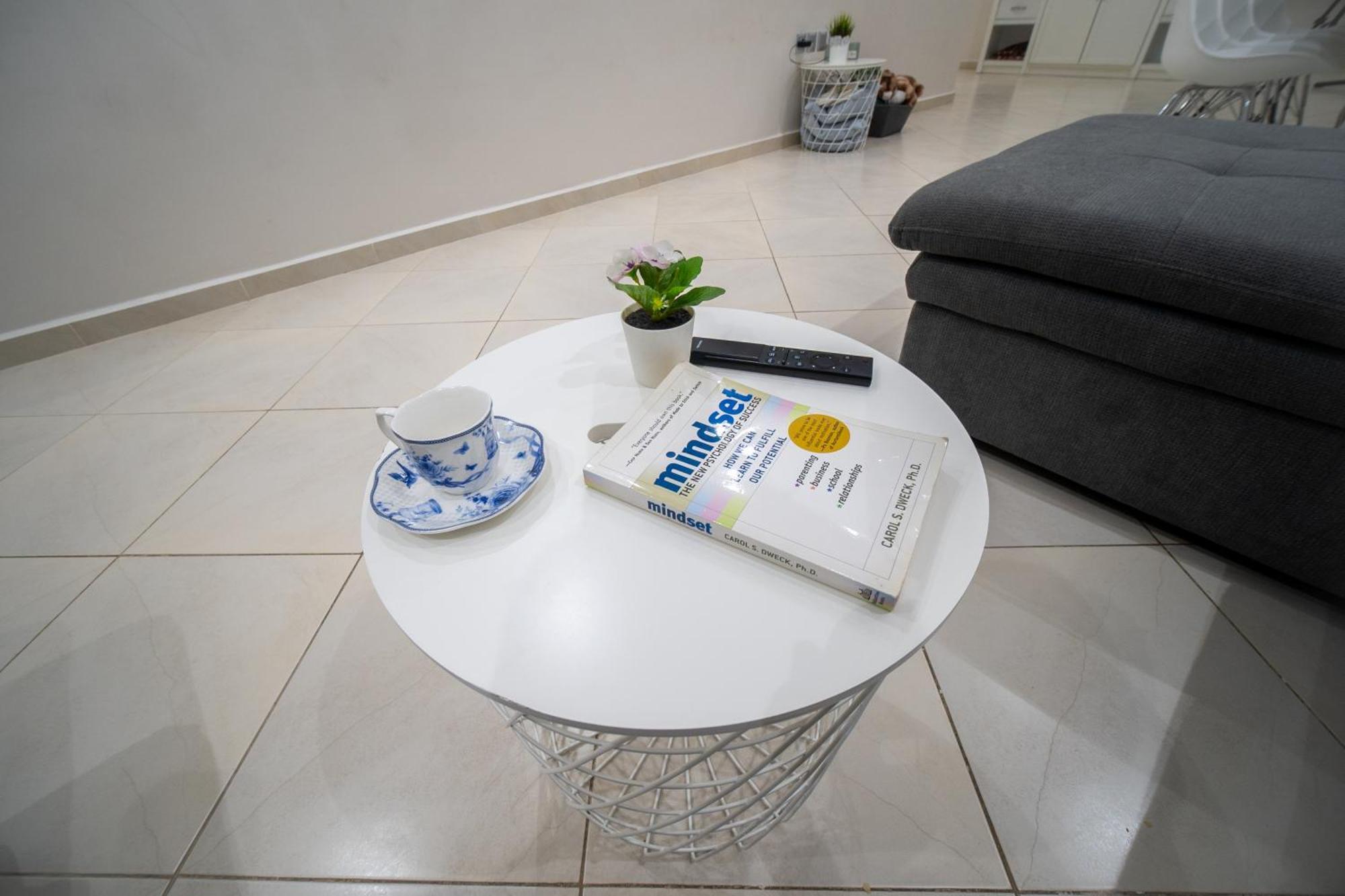 Apartment For Rent With 2 Bedrooms طنجة المظهر الخارجي الصورة